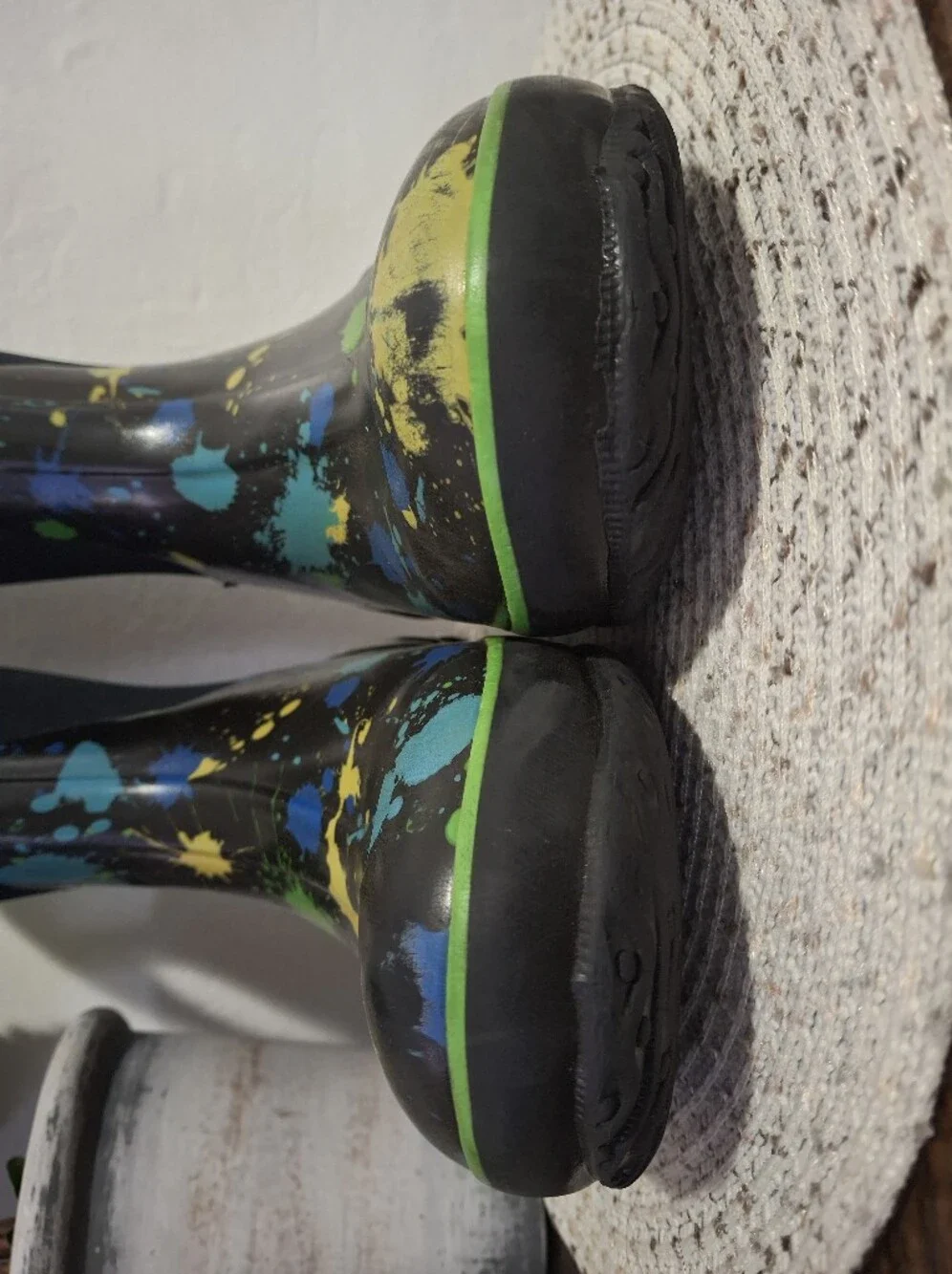 Bogs Kids Black Rain/Snow Boots Size 6.